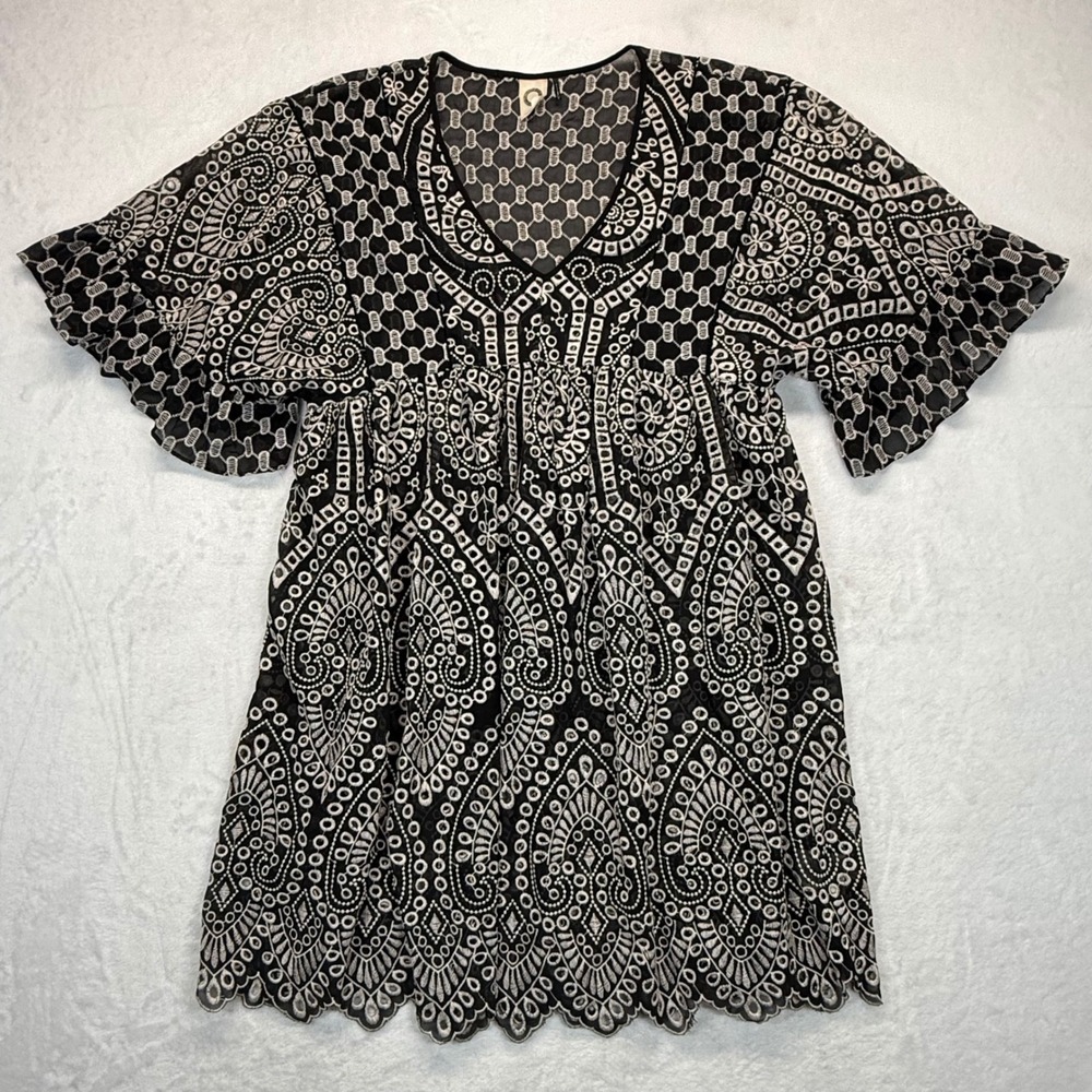 Akemi + Kin Embroidered Mini Dress Bell‎ Sleeve Sheer Black White Size 0